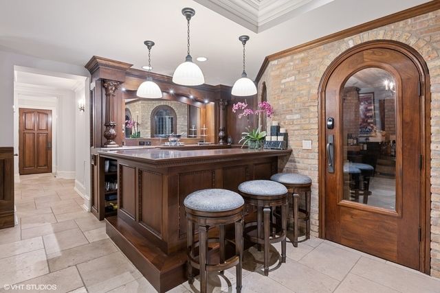 145 Oxford Road, Kenilworth, IL 60043