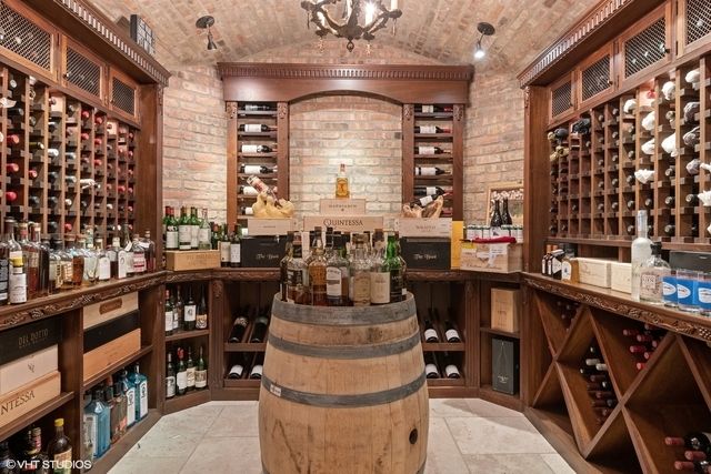 145 Oxford Road, Kenilworth, IL 60043