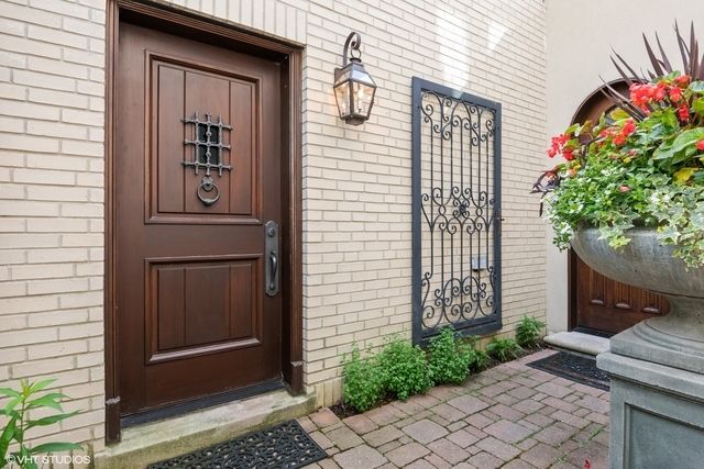 145 Oxford Road, Kenilworth, IL 60043