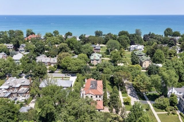 145 Oxford Road, Kenilworth, IL 60043