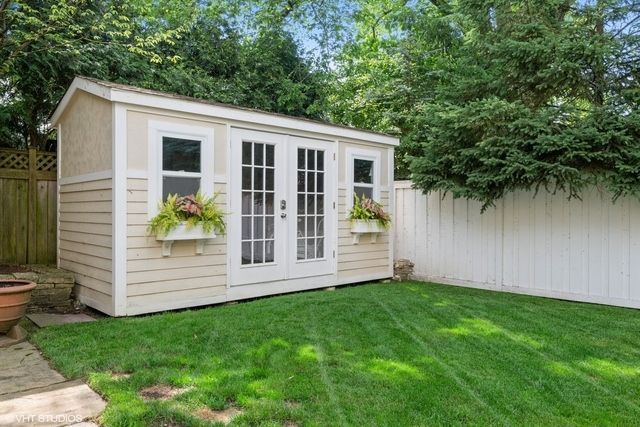 145 Oxford Road, Kenilworth, IL 60043