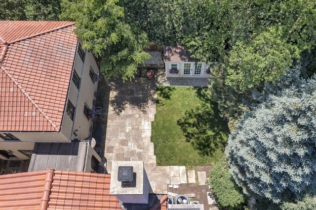 145 Oxford Road, Kenilworth, IL 60043