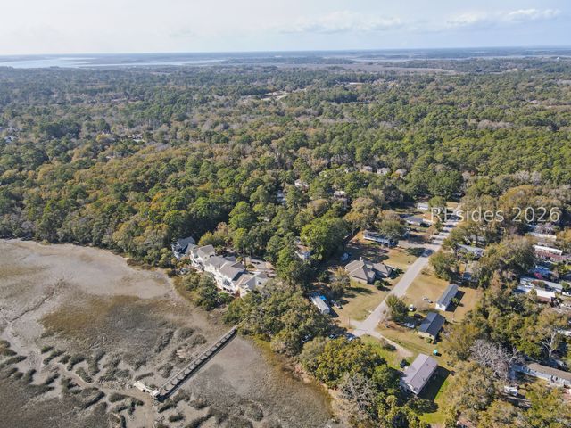 14 Peregrine Dr, Hilton Head Island, SC 29926