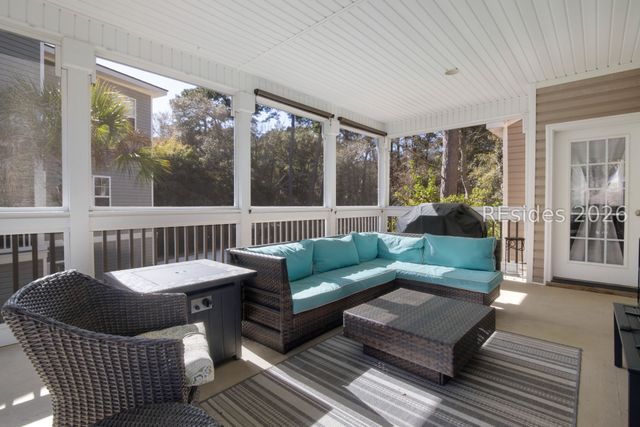 14 Peregrine Dr, Hilton Head Island, SC 29926