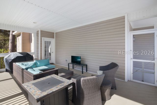 14 Peregrine Dr, Hilton Head Island, SC 29926