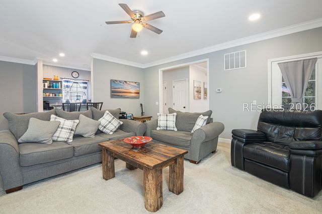 14 Peregrine Dr, Hilton Head Island, SC 29926