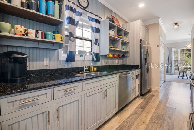 14 Peregrine Dr, Hilton Head Island, SC 29926