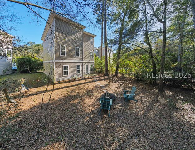 14 Peregrine Dr, Hilton Head Island, SC 29926