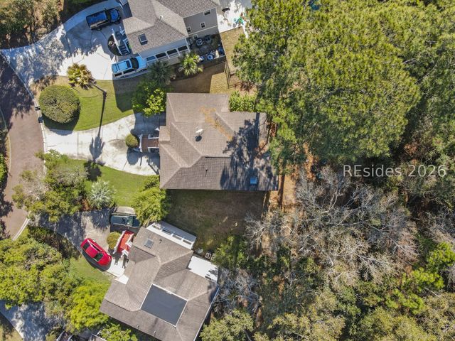 14 Peregrine Dr, Hilton Head Island, SC 29926