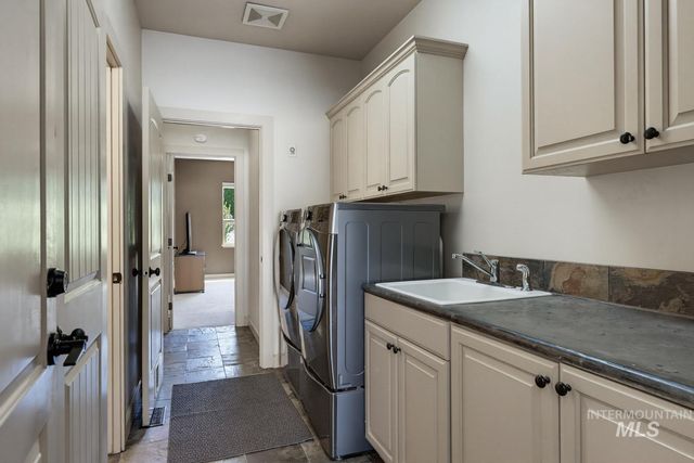 1164 S Island Glenn Way, Eagle, ID 83616