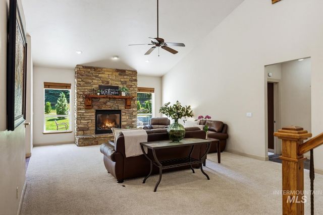 1164 S Island Glenn Way, Eagle, ID 83616