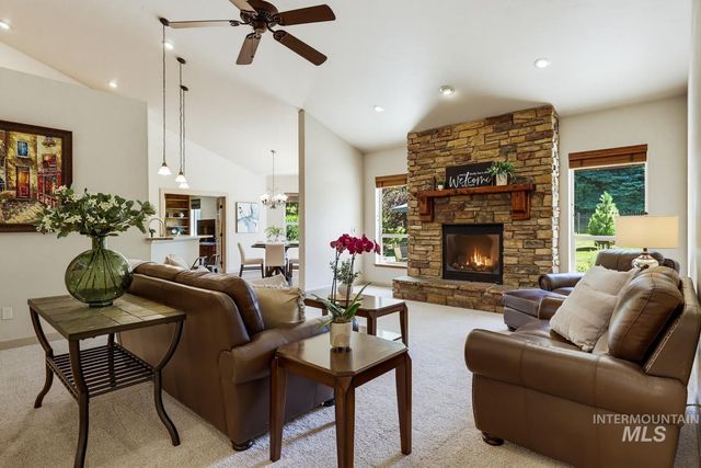 1164 S Island Glenn Way, Eagle, ID 83616