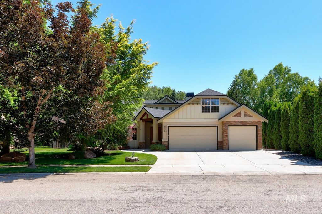 1164 S Island Glenn Way, Eagle, ID 83616