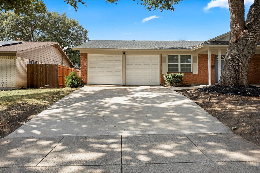 2712 Larkin Avenue, Fort Worth, TX 76133 — photo 2