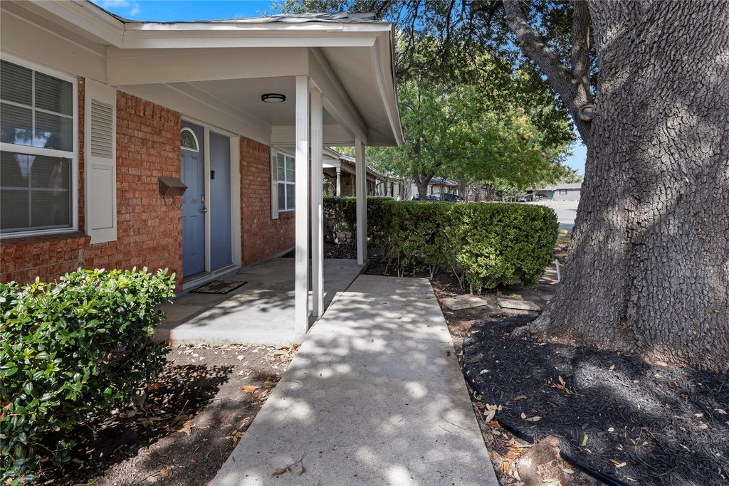 2712 Larkin Avenue, Fort Worth, TX 76133 — photo 3