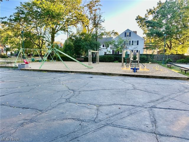 94 E 217th Street, Euclid, OH 44123