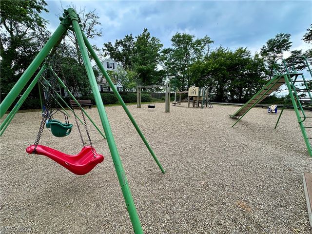 94 E 217th Street, Euclid, OH 44123