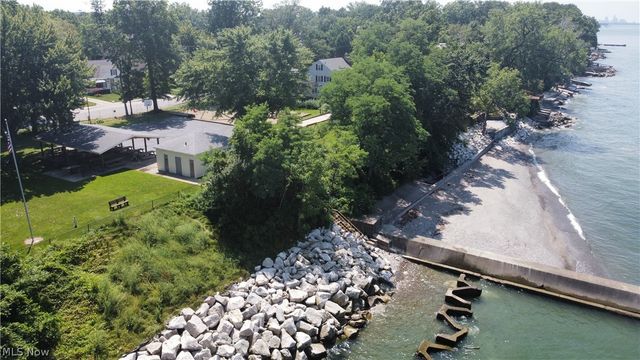 94 E 217th Street, Euclid, OH 44123