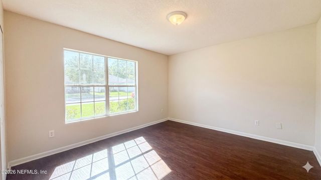 5462 VILLAGE POND Court, Jacksonville, FL 32210