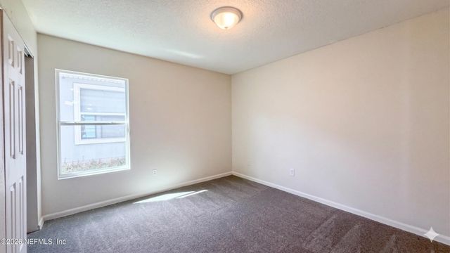 5462 VILLAGE POND Court, Jacksonville, FL 32210