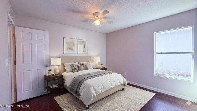 5462 VILLAGE POND Court, Jacksonville, FL 32210