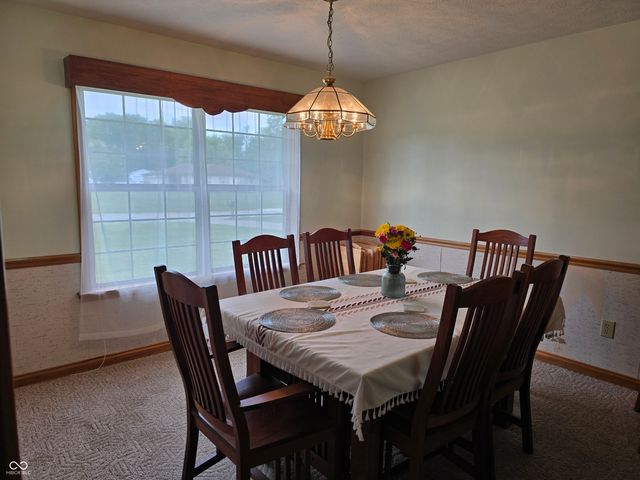 3393 W Sunset Drive N, Greenfield, IN 46140