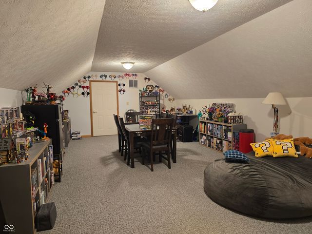 3393 W Sunset Drive N, Greenfield, IN 46140