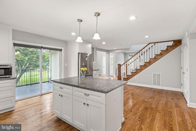 103 ERIKA LN, Wayne, PA 19087