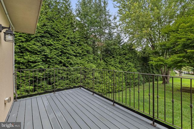 103 ERIKA LN, Wayne, PA 19087