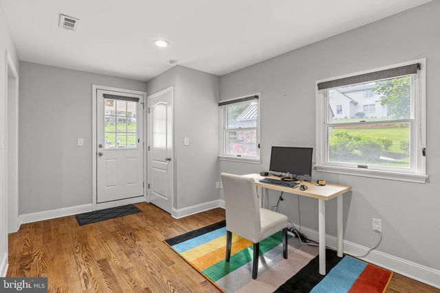 103 ERIKA LN, Wayne, PA 19087