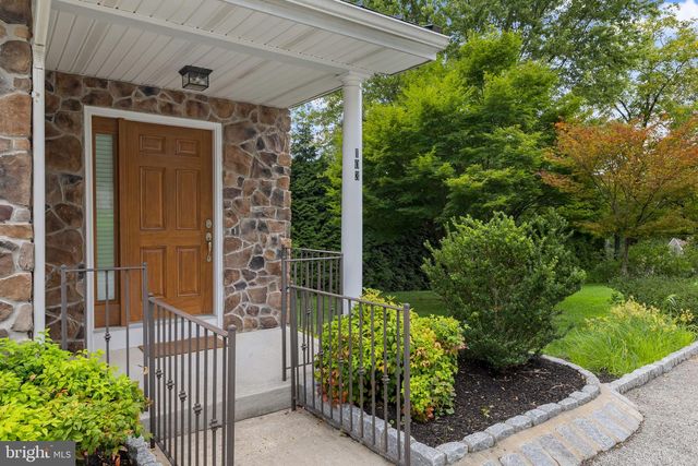103 ERIKA LN, Wayne, PA 19087