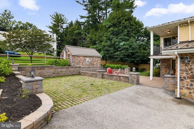 103 ERIKA LN, Wayne, PA 19087