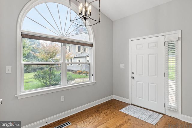 103 ERIKA LN, Wayne, PA 19087