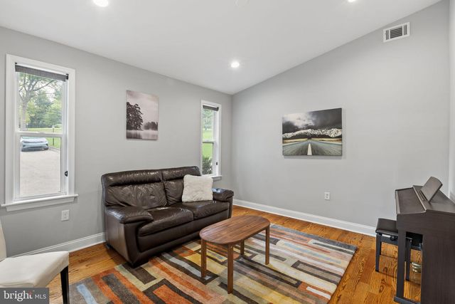 103 ERIKA LN, Wayne, PA 19087