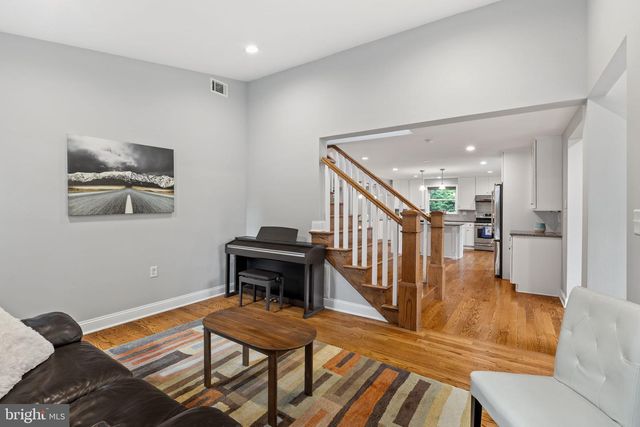 103 ERIKA LN, Wayne, PA 19087