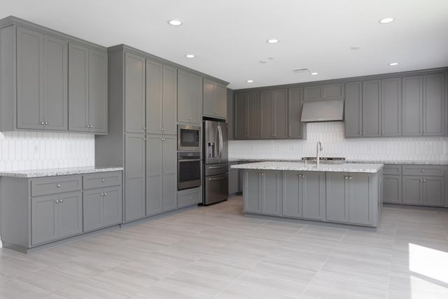 2720 Parkview Way, Marina, CA 93933