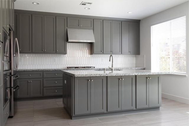 2720 Parkview Way, Marina, CA 93933