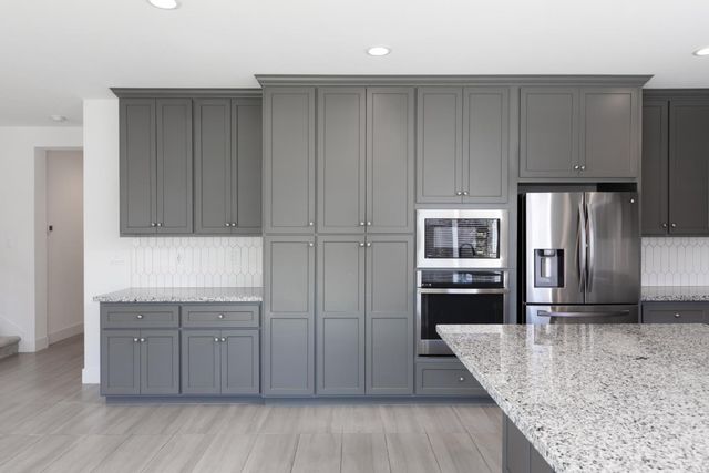 2720 Parkview Way, Marina, CA 93933