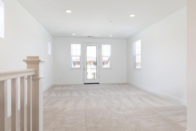 2720 Parkview Way, Marina, CA 93933
