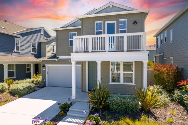 2720 Parkview Way, Marina, CA 93933