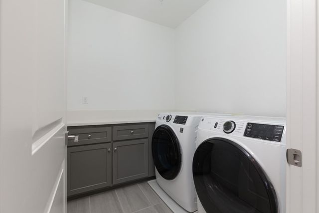 2720 Parkview Way, Marina, CA 93933