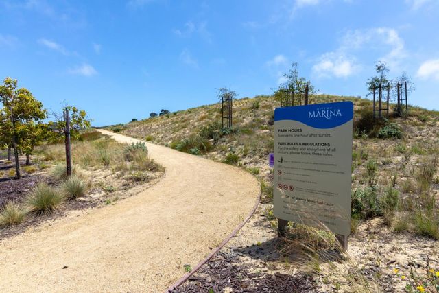 2720 Parkview Way, Marina, CA 93933