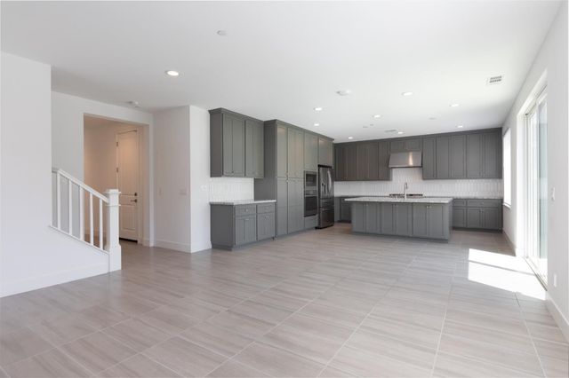 2720 Parkview Way, Marina, CA 93933