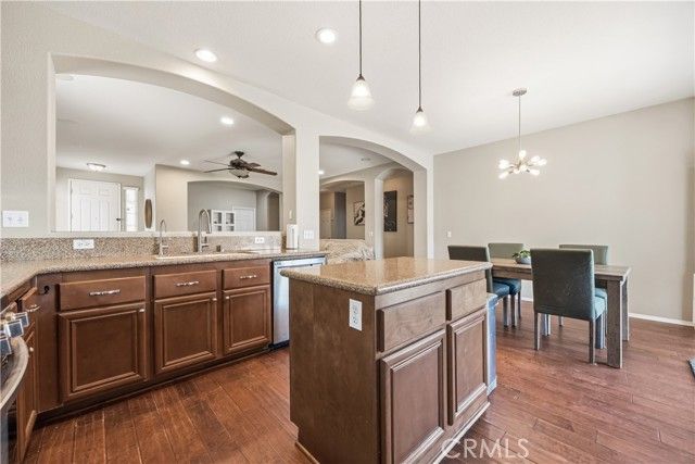 30196 Meadow Oaks Street, Menifee, CA 92585