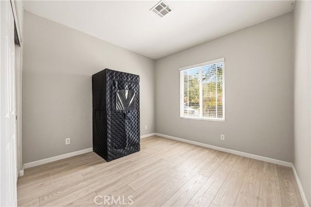 30196 Meadow Oaks Street, Menifee, CA 92585