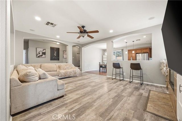 30196 Meadow Oaks Street, Menifee, CA 92585