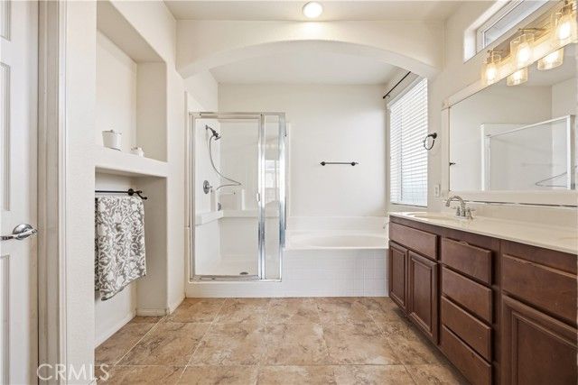 30196 Meadow Oaks Street, Menifee, CA 92585