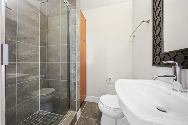 1719 Welch Street A, Houston, TX 77006