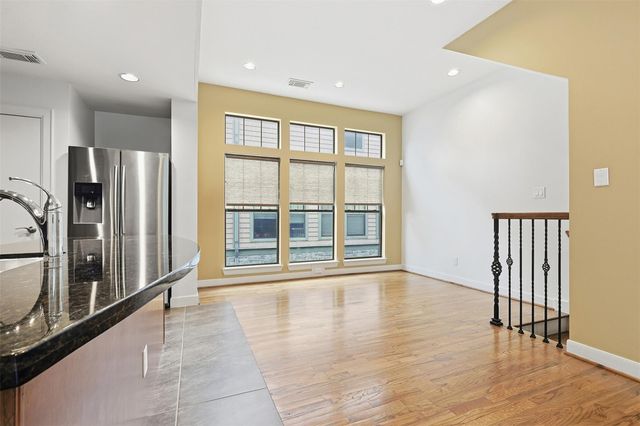 1719 Welch Street A, Houston, TX 77006