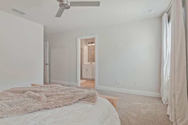 4669 Ridge Bend Dr, Nashville, TN 37207